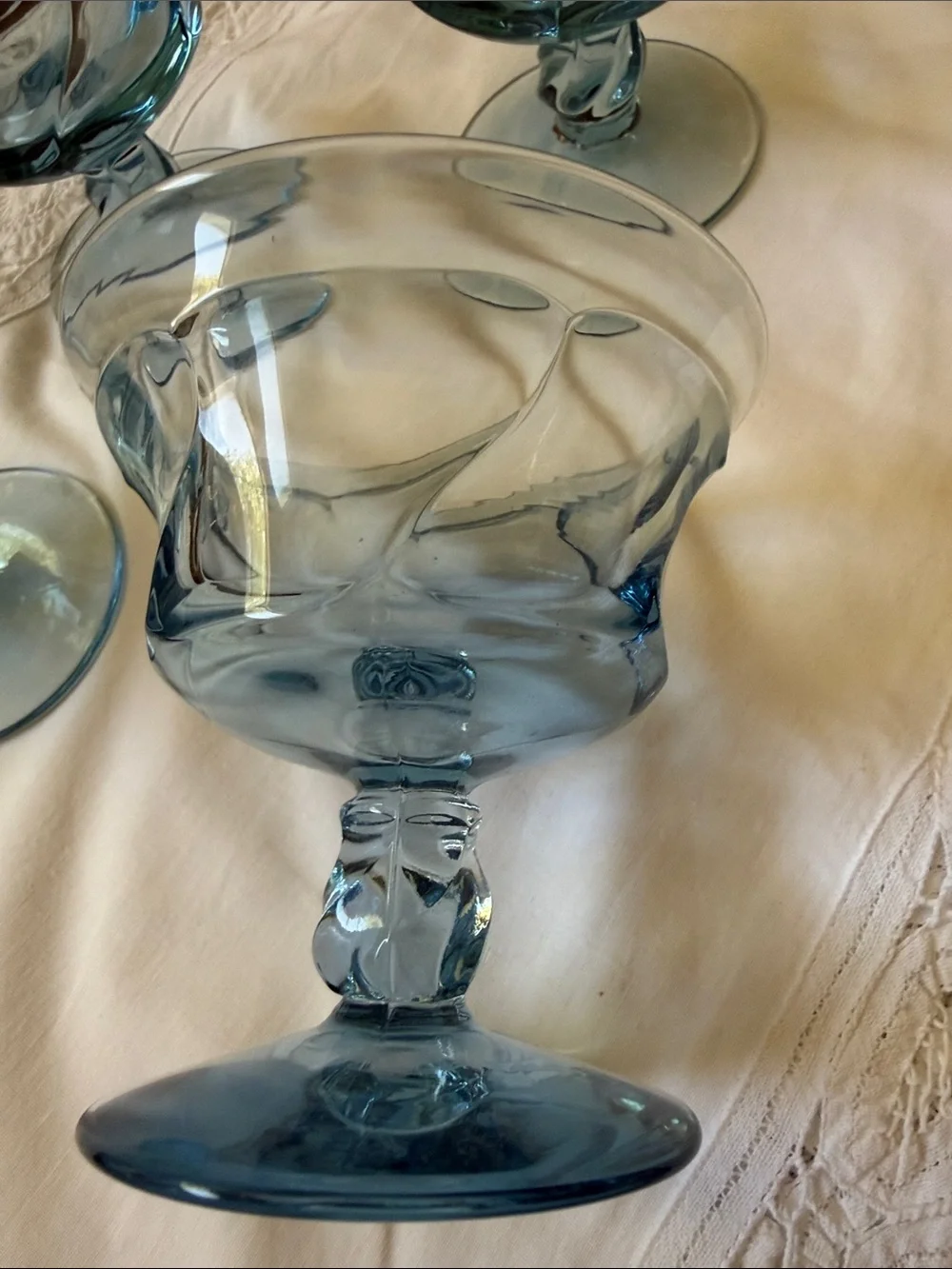 Vintage set of 4 Fostoria Jamestown Blue Stemmed champagne sherbet footed  Glass